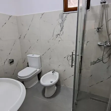 Adi's House * Tirana