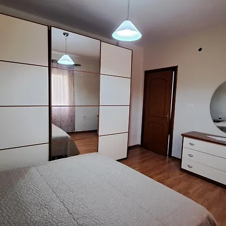 Adi's House * Tirana