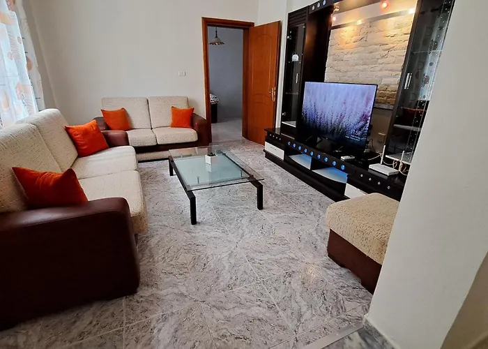 펜션 Adi's House *