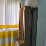 Adi's House טיראנה