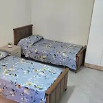 בית נופש Adi's House טיראנה